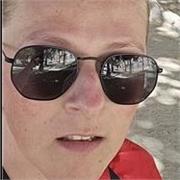 Hola ,Mi nombre es Cornelia!Voy a dar clases para personas interesadas aquí estoy. Saludos